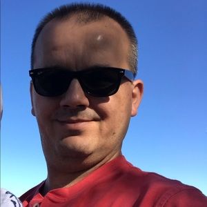 Meet your Posher, Mustafa